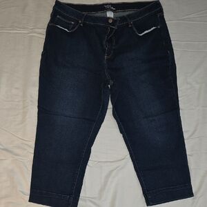 Time & Tru Dark Blue Women's Capri's